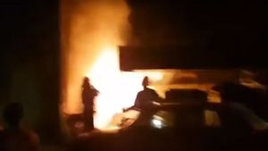 Incendiu într-un mall din Rm. Vâlcea! Peste 300 de oameni, evacuați! VIDEO