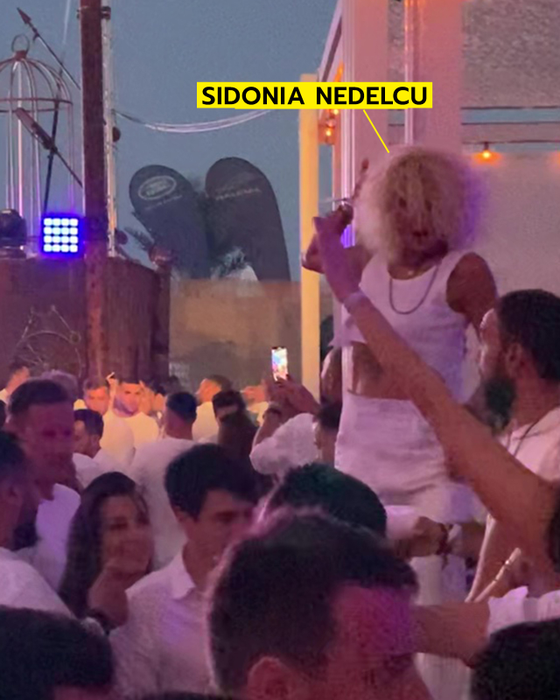 Sidonia, fericită în LOFT Mamaia