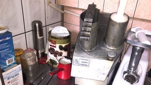 Razie prin restaurantele de pe Litoral! Mai multe au fost închise! Ce s-a găsit la control