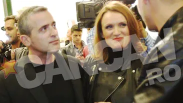 Fosta nevasta de milionar in amor cu un bisnitar …de masini! Plimbari de mana sub clar de luna si giugiuleli pe strada!