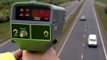 Cum păcălesc șoferii radarul poliției rutiere și camerele pentru rovinietă