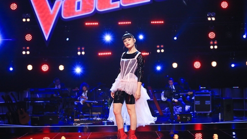 Stupoare în direct la Pro TV. Cum a apărut îmbrăcată Irina Rimes la finala Vocea României