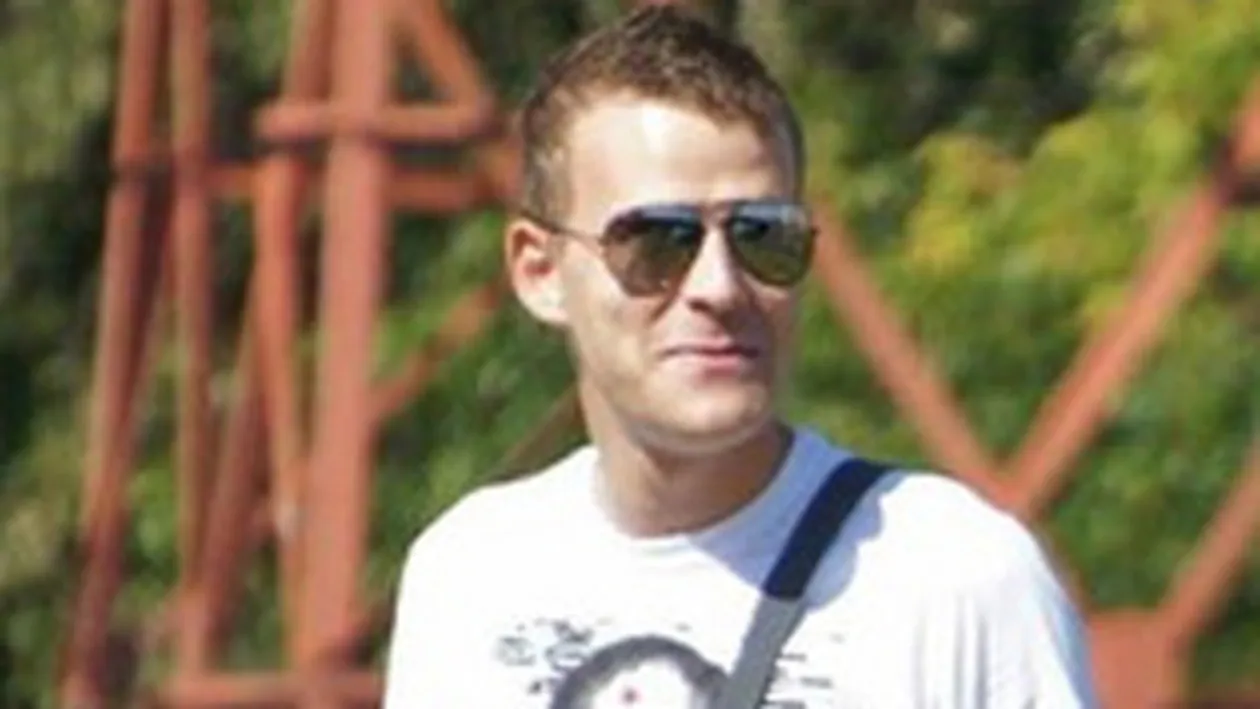 Ghici cu ce se ocupa romanul care a spart serverele NASA? Este agent de paza la o firma de IT! Afla-i aici povestea!