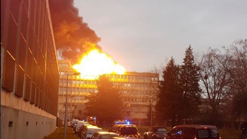 Explozii puternice la Universitatea din Lyon! Primele imagini! Bilanțul victimelor VIDEO