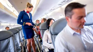 Ce a putut să facă un bărbat de 65 de ani pentru a se întâlni cu stewardesa pe care o iubea