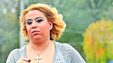 Daniel Buzdugan o ia la misto pe Oana Roman: Ma tot intreb cum e sa fii cat un imperiu si sa te mai cheme si roman!