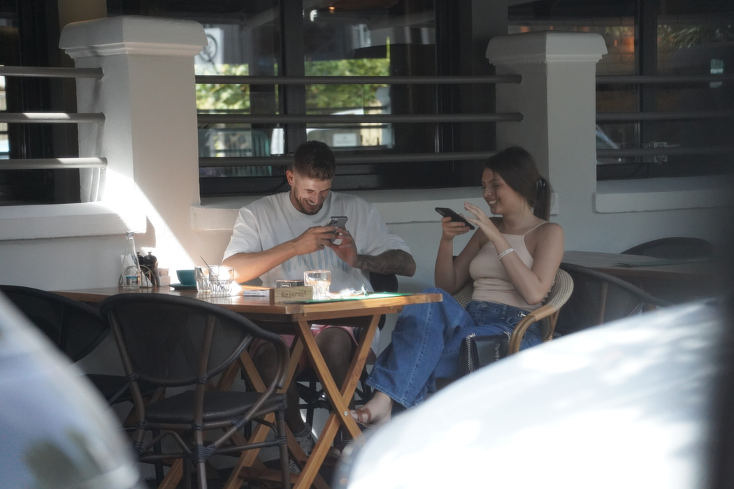 Alex Delea și Elena Chiriac, împreună pe Dorobanți / (Sursa: CANCAN.RO)
