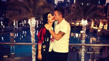 VIDEO / Cum a ascuns Andreea Tonciu că are probleme în căsnicie. Ea i-a făcut o declaraţie de dragoste unui alt bărbat şi totul a devenit public