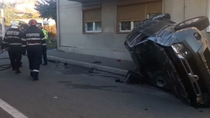 Imagini în premieră cu maşinile strivite! Ultima oră: presupusul amant al Mariei Constantin, singurele declaraţii din spital!