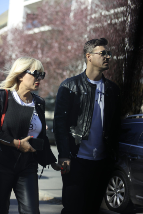 Elena Udrea și Adrian Alexandrov s-au bucurat de vremea frumoasă, cu puțin timp înainte de condamnarea fostului ministru (Foto: CANCAN.RO)