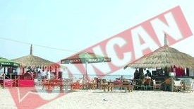 Baruri ilegale pe plaja din Mamaia