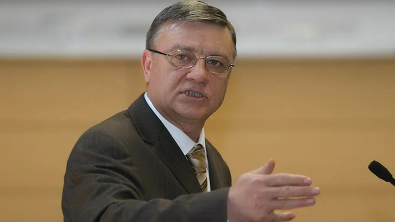 Mircea Sandu a fost ales presedinte de onoare al FRF: Va multumesc ca ma onorati cu aceasta distinctie