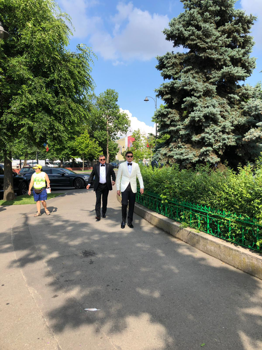 Cununie mare la Mănăstirea Cașin! A urmat nunta regală între Alexandros și Roxana