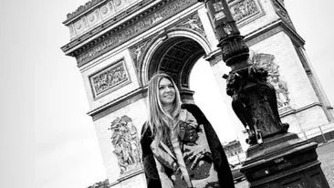 Simona Halep sărbătorește Valentine’s Day la Paris. Tenismena și-a găsit alinarea în brațele altui bărbat?