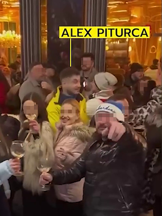Alex Pițurcă a petrecut sâmbătă seară la Nuba. Foto: TikTok