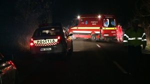 Accident teribil! O femeie a fost spuberată de o mașină în Dâmbovița. Reacția șoferului