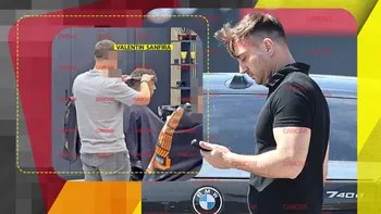 Valentin Sanfira a ieșit mulat pe stradă și s-a făcut „băiat salon”. Divorțul de Codruța Filip l-a „revigorat”