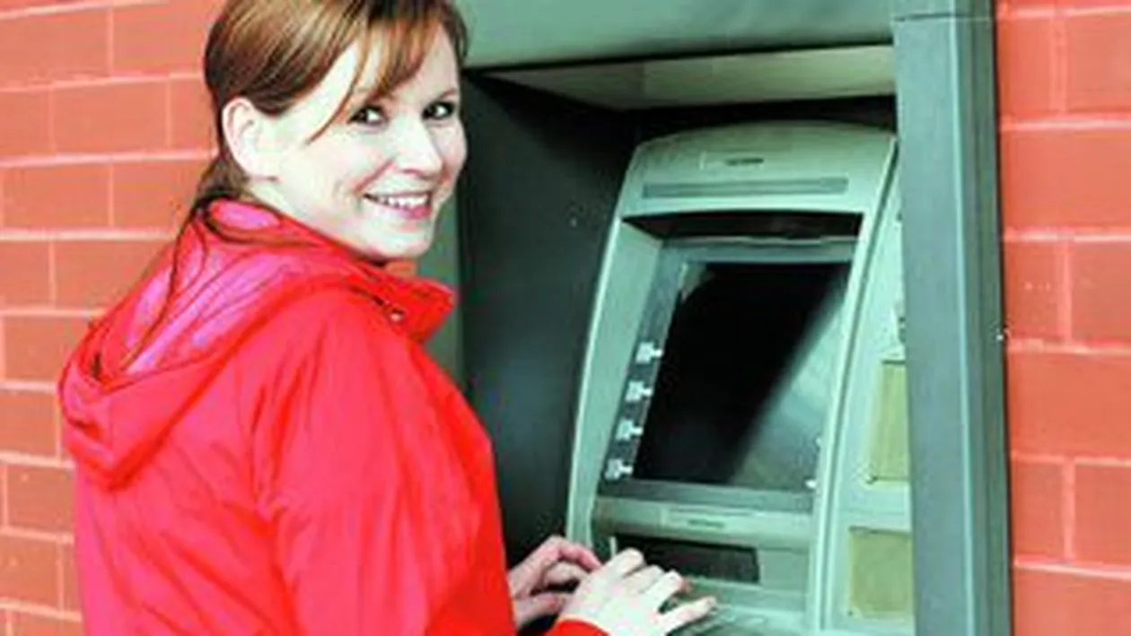 Cum iti feresti cardul de hoti