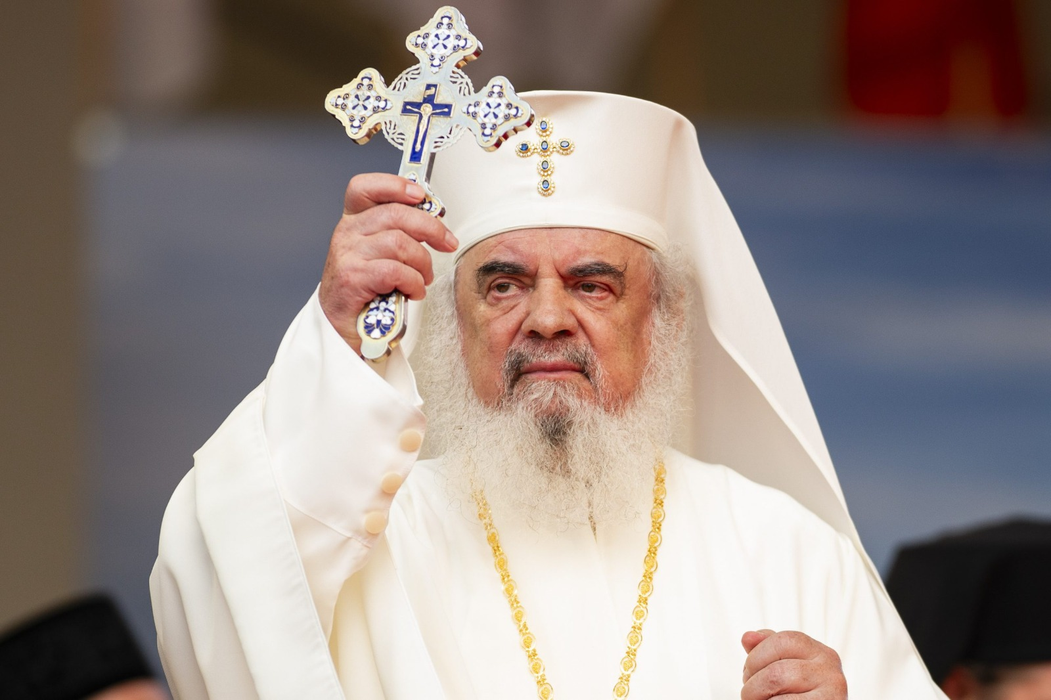 Patriarhul Daniel s-a mutat lângă sora lui