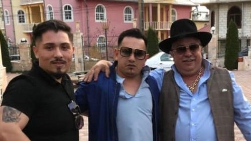 Aroganță maximă! Ce și-a făcut în curte Puiu Englezu, cel mai bogat țigan din România