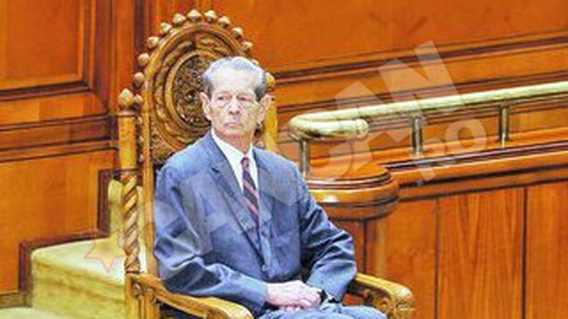 Aglomeratie de capete incoronate la ziua Regelui Mihai. Bucurestiul, "asediat" de regi si regine