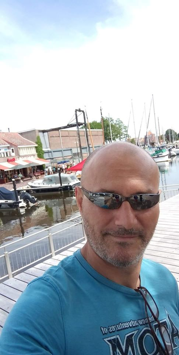 El este bărbatul care a incendiat o fată de 17 ani din Mehedinți! Ion Cristian Turnagiu plănuia să se sinucidă. Ce mesaj a postat pe Facebook înainte să își pună planul diabolic în aplicare