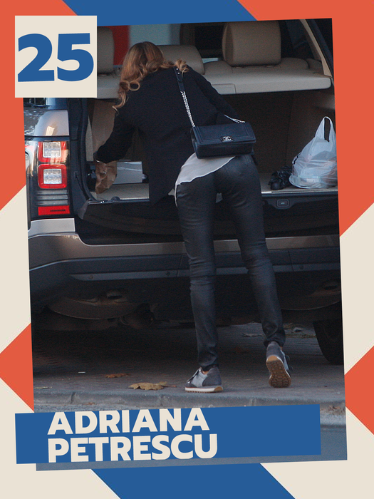 TOP 40 sexy-vedete cu pantalonii care le pocnesc pe posterior! Asta da bătălie pentru podium!