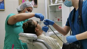Ce a aflat o femeie de 37 de ani, după o vizită la dentist. Nimeni nu s-ar fi așteptat la asta