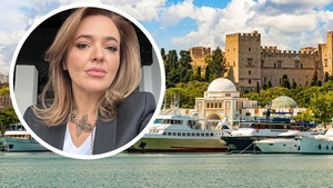 Cristina Bâtlan, investitoarea de la ”Imperiul Leilor”, a pățit-o grav în Grecia! A rămas ”suspendată” șapte zile! ”O meritam!”