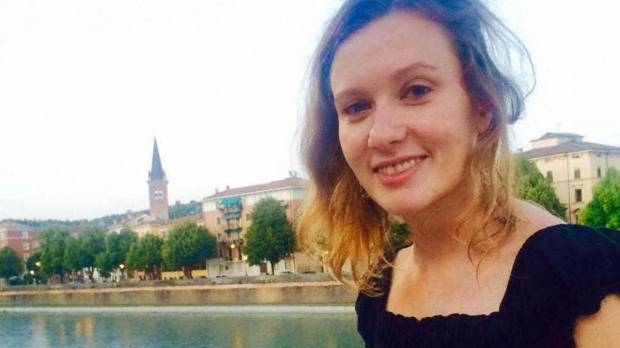 Şoc în lumea bună! Un diplomat, ucis şi lăsat pe marginea unei autostrăzi. E înfiorător cum a fost găsită femeia