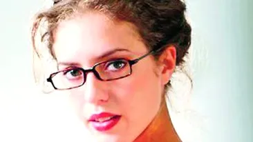 Isi trateaza goala pacientii pe net