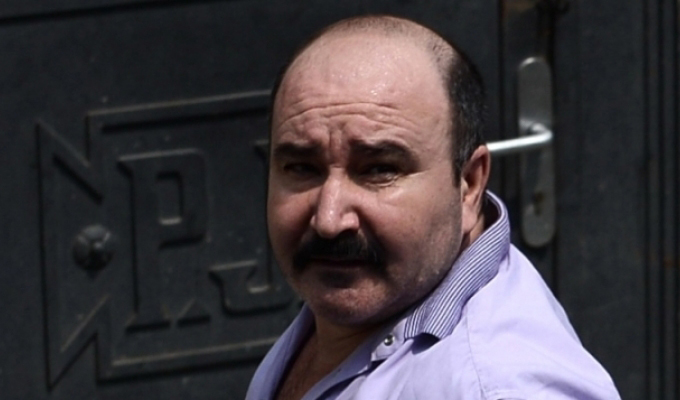 Nu l-ai mai văzut niciodată aşa pe NUŢU CĂMĂTARU! „SPAIMA BUCUREŞTILOR” e un dur… drăgălaş