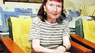 Actrita legata si jefuita in propria casa