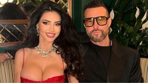 Imagine emoționantă cu Andreea Sasu pe patul de spital. Philipp Plein încearcă să își salveze iubita cu orice preț