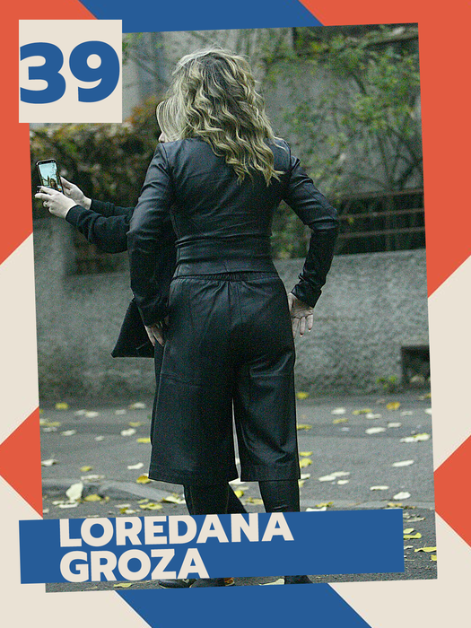 TOP 40 sexy-vedete cu pantalonii care le pocnesc pe posterior! Asta da bătălie pentru podium!