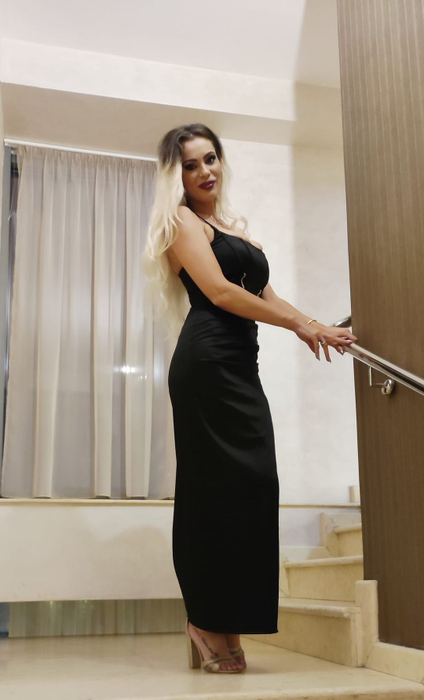 Mariana Cosmici are doi copii cu fostul soț (Foto: Instagram)