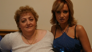 Daniela Gyorfi primeşte o nouă lovitură la o zi după ce şi-a îngropat mama! "E pe moarte. A avut două atacuri cerebrale"