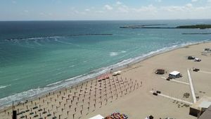 Care este temperatura apei Mării Negre în luna iulie? Intervalul optim pentru a face baie în mare