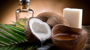 Proprietăţile uleiului de cocos - cum putem folosi acest aliment-minune