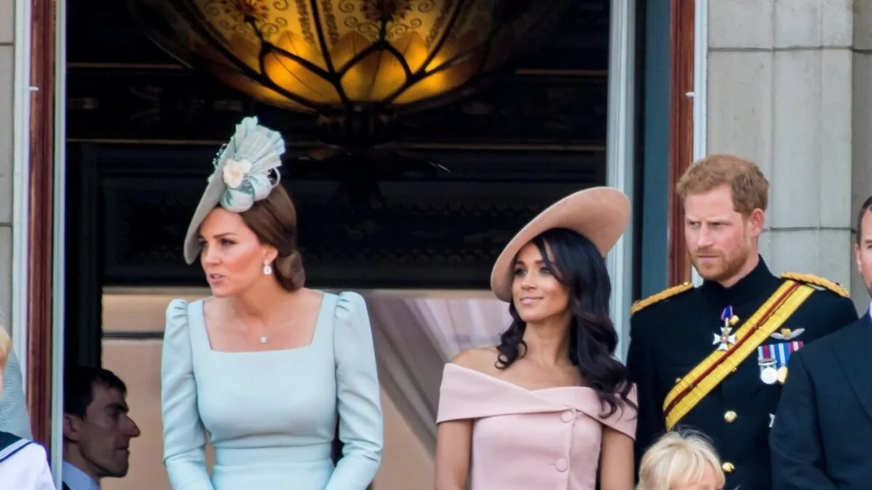 Mesajul scurt şi sec al lui Meghan Markle, după ce a aflat că prinţesa Kate Middleton are cancer. I-a transmis doar câteva cuvinte