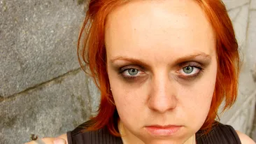 NU BAGA! Tinerii incep sa se drogheze de la 13 ani!