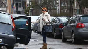 Totul despre noua iubita a lui Prigoana! E doctorita, divortata si are copil mic! Uite ce face cand nu e cu milionarul!