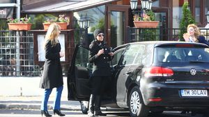 Ce face "Zana", hop si ea! Andreea Marin s-a ingrasat, Lavinia Parva i-a urmat!