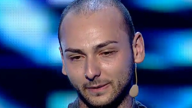 Nebunie curata la Romanii au talent! Cel mai SOCANT numar de magie! Si-a scos ata prin ochi! Juratii l-au facut praf