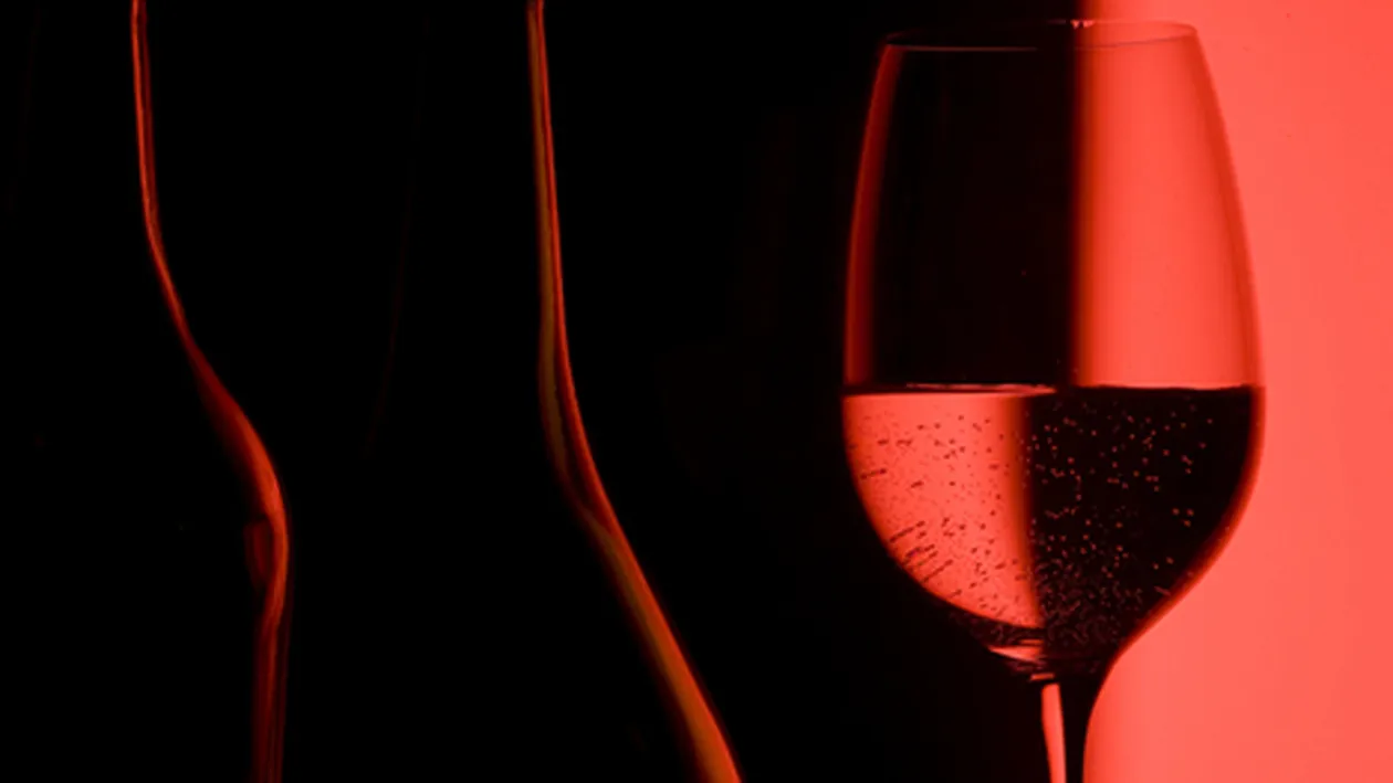 Vinul rosu creste performantele intelectuale
