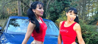 Cine își mai aduce aminte de gemenele de la Cheeky Girls? Monica și Gabriela sunt total schimbate