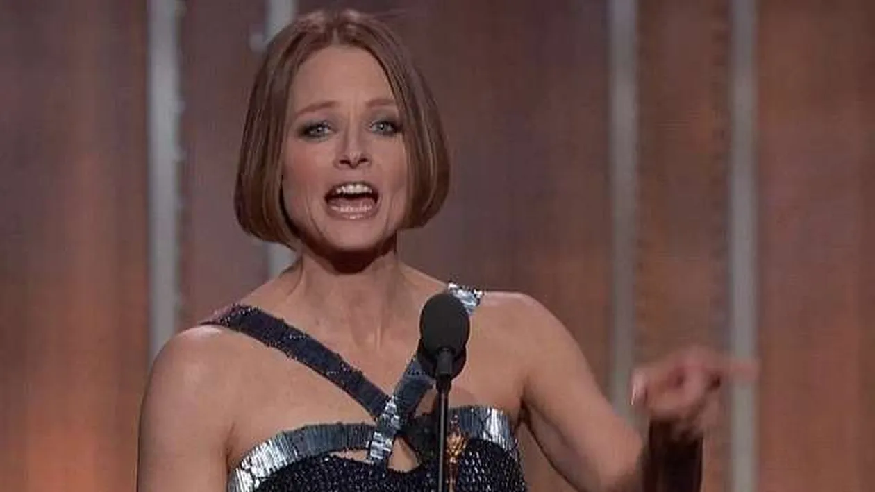 Jodie Foster, discurs foarte emoţionant la Globurile de Aur 2013. A recunoscut public că are o altă orientare sexuală!