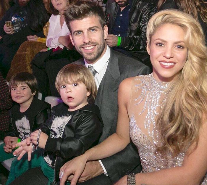 Pique şi Shakira chiar se despart! Decizia a fost luată de artistă