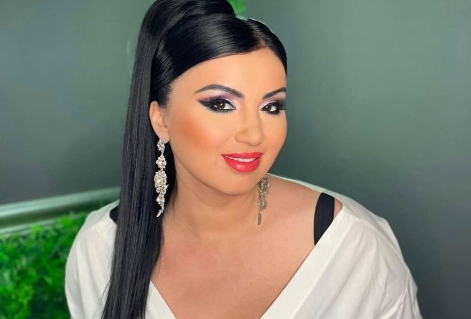 Adriana Bahmuțeanu, cu masca de oxigen pe față, în plină pandemie de COVID. “Fac un tratament!”