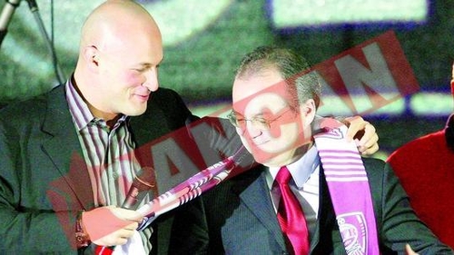 Magnatul Paszkany si-a tras partid taranesc popular-european